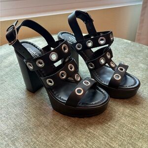 Charles By Charles David Black Platform Sandals